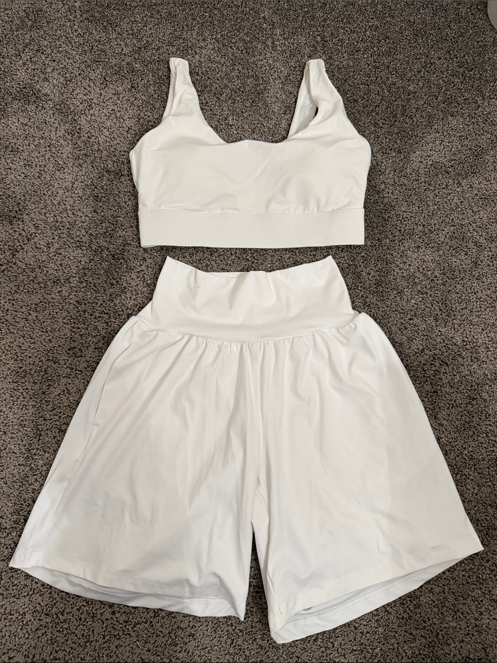 Halara Athletic Set NWOT!